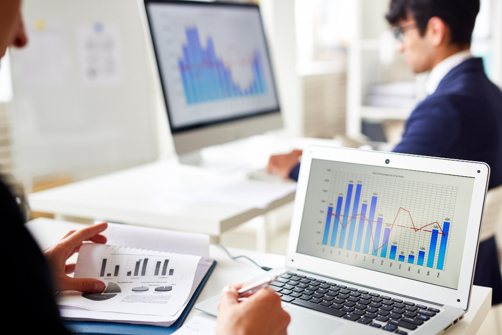 How Smart Background Checks Improve Hiring