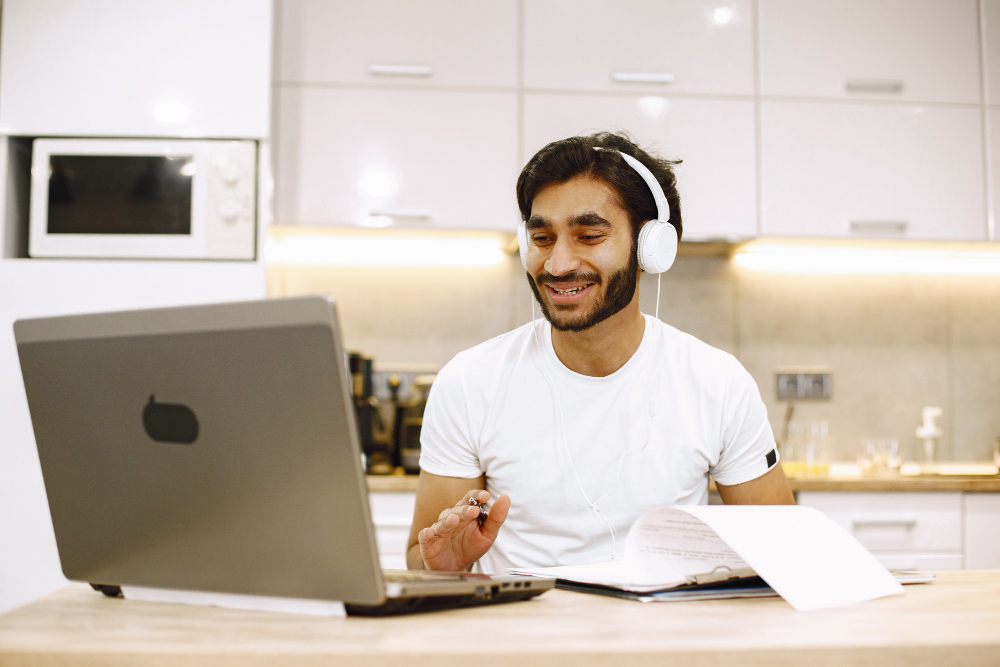 How to Monitor Your Online Brand Image